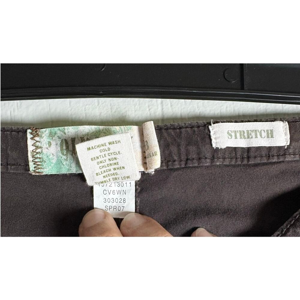 Old Navy Millennial Women's Low Rise 8 Regular Eyelet Trim Bootcut Cargo Pants - Picture 4 of 7